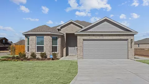 Exterior - 2302 Continental Ave, Abilene, TX 79601 photo 11 of 15