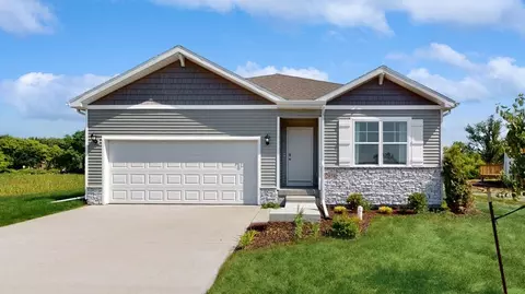 604 Maddie Ln, Tiffin, IA 52340