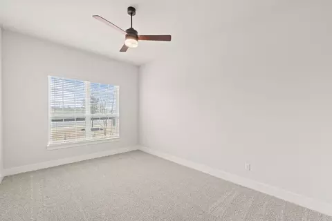 Bedroom - 108 E Luna Blue Ln, Jarrell, TX 76537 photo 3 of 4