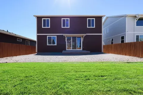 Exterior - 46431 Heritage Ave, Bennett, CO 80102 photo 8 of 12