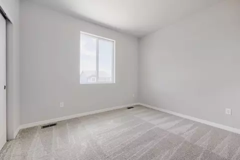 Bedroom - 46431 Heritage Ave, Bennett, CO 80102 photo 5 of 19