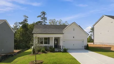 6067 Airedale Dr, Union City, GA 30291