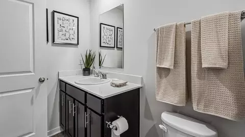 Bath - 8740 Basil Rd NW, Baltimore, OH 43105 photo 4 of 4