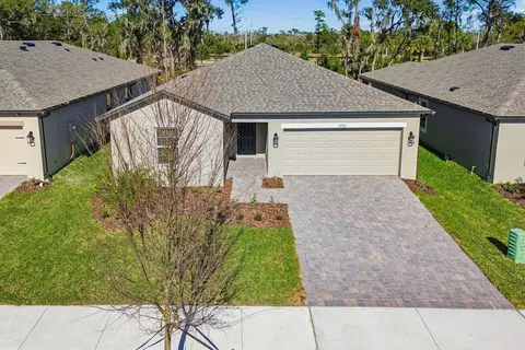 4952 Meadow Bay Ct, Wimauma, FL 33598