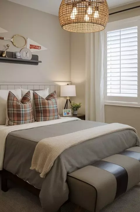 Bedroom - 611 Elkhorn Ave, Visalia, CA 93292 photo 8 of 9
