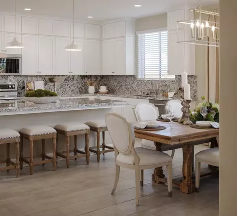 Kitchen - 611 Elkhorn Ave, Visalia, CA 93292 photo 8 of 9