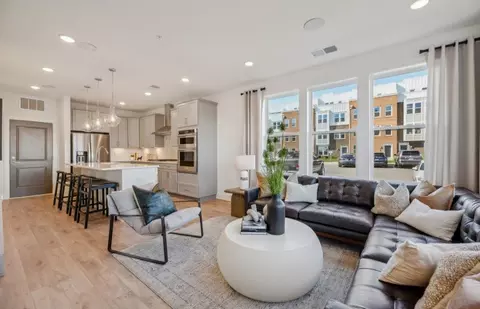 19790 Lavender Dust Sq, Ashburn, VA 20147