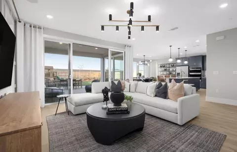 1334 Romey Dr, Lincoln, CA 95648