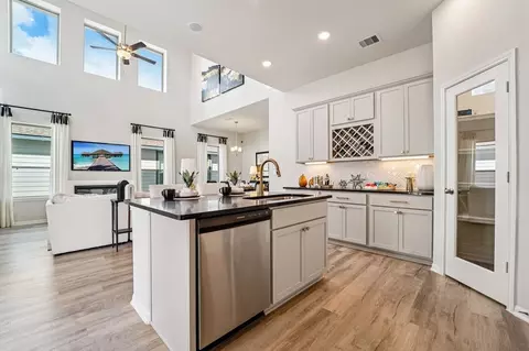 Kitchen - 11238 Katzer Pl, Converse, TX 78109 photo 4 of 6