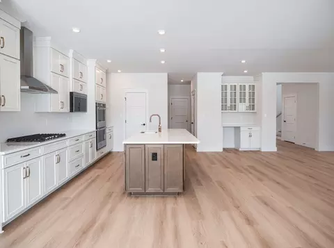 Kitchen - 544 Alysweep Ct, Westminster, MD 21157 photo 5 of 18