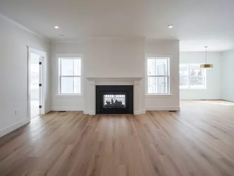 Living - 544 Alysweep Ct, Westminster, MD 21157 photo 5 of 13