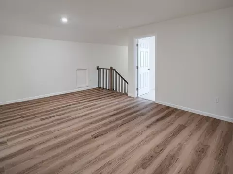 Living - 544 Alysweep Ct, Westminster, MD 21157 photo 12 of 13