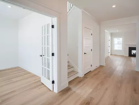 Entry Way - 544 Alysweep Ct, Westminster, MD 21157 photo 6 of 12