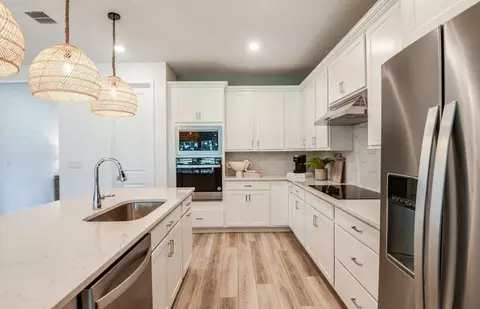 Kitchen - 6858 SW 90th Loop, Ocala, FL 34476 photo 3 of 4