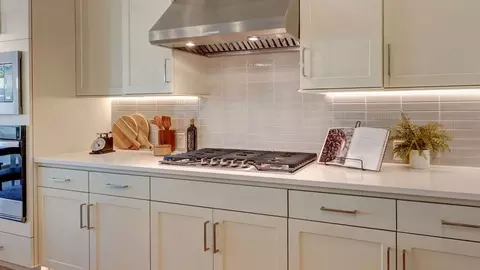 Kitchen - 1687 N Blackwood Ave, Clovis, CA 93619 photo 1 of 3