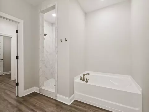 12777 Flanagan St, Elberta, AL 36530