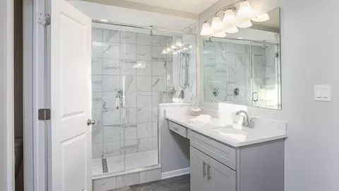 Bath - 107 Spencer Ct, Harmony, PA 16037 photo 12 of 15