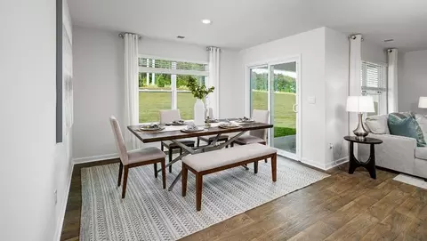 Dining - 1013 Foxberry Ln, Maiden, NC 28650 photo 2 of 3