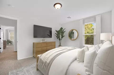 Bedroom - 3501 N Hickory Ave, Broken Arrow, OK 74012 photo 9 of 14