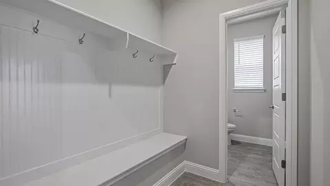 Entry Way - 1821 Laurel St, Denton, TX 76205 photo 3 of 6