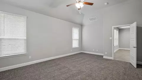 Bedroom - 1821 Laurel St, Denton, TX 76205 photo 3 of 17