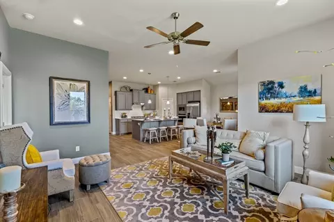 Living - 1821 Laurel St, Denton, TX 76205 photo 9 of 10