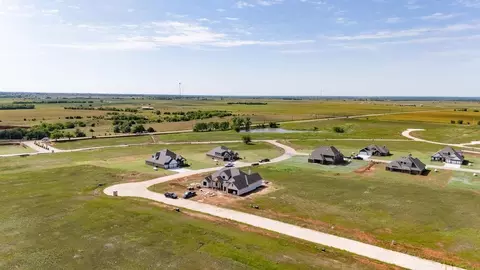 View/Area - 8261 Switchgrass Dr, Cashion, OK 73044 photo 4 of 7