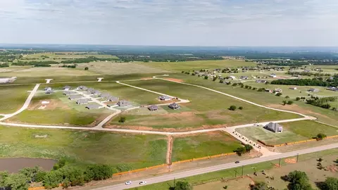 View/Area - 8261 Switchgrass Dr, Cashion, OK 73044 photo 1 of 7