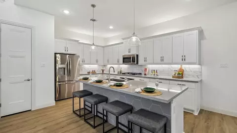 Kitchen - 1604 Casting Rdg, Mesquite, TX 75181 photo 1 of 2