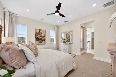 Bedroom - 3920 Currant St, Placer One, CA 95747 photo 4 of 15