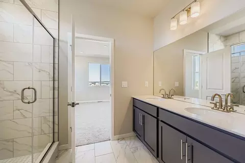 Bath - 272 Equine Rd, Berthoud, CO 80513 photo 3 of 7
