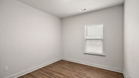 Bedroom - 104 Horseshoe Blvd, Clinton, MS 39056 photo 2 of 10