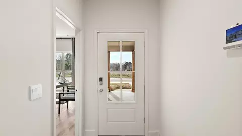 Entry Way - 104 Horseshoe Blvd, Clinton, MS 39056 photo 6 of 8