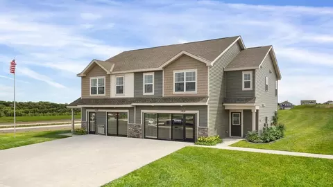 19351 137th Ave N, Rogers, MN 55374