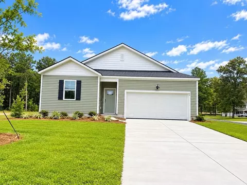 64 Harbour Dr, Hardeeville, SC 29927