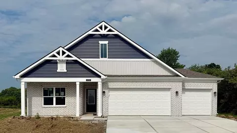 2292 Nampa Dr, Whitestown, IN 46075