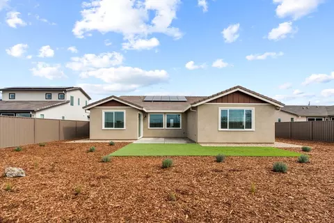 Exterior - 1233 Mccabe Cir, Galt, CA 95632 photo 2 of 6