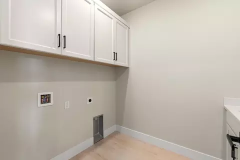 Other - 1233 Mccabe Cir, Galt, CA 95632 photo 6 of 7