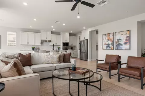 Living - 1233 Mccabe Cir, Galt, CA 95632 photo 1 of 4