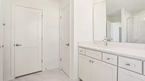 Bath - 1979 Iorio St, Saint Cloud, FL 34771 photo 2 of 6