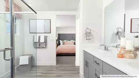 Bath - 4332 Frontier Way, Modesto, CA 95356 photo 1 of 3
