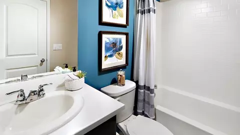 Bath - 18786 Hampton Ln, Adelanto, CA 92301 photo 6 of 7