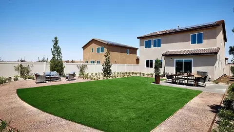 Exterior - 18786 Hampton Ln, Adelanto, CA 92301 photo 9 of 9