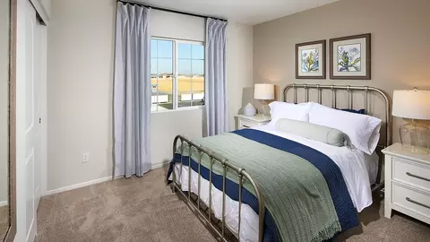 Bedroom - 18786 Hampton Ln, Adelanto, CA 92301 photo 4 of 8