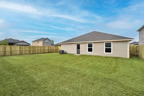 Other - 709 Ashleigh Dr, Tuttle, OK 73089 photo 1 of 4