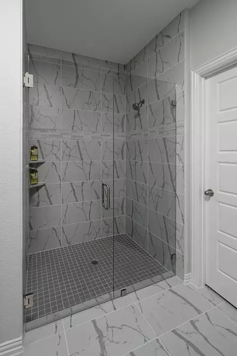 Bath - 4413 Angevin Ave, Celina, TX 75009 photo 2 of 6
