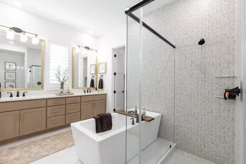 Bath - 17705 Coronation St, Conroe, TX 77302 photo 3 of 6