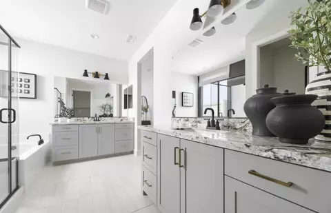 Bath - 26705 Silver Ore Rd, Menifee, CA 92585 photo 1 of 1
