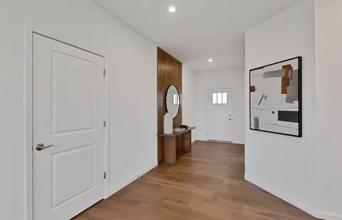 Entry Way - 1620 Landy Dr, Deerfield, IL 60015 photo 1 of 4