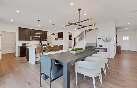 Dining - 1620 Landy Dr, Deerfield, IL 60015 photo 2 of 3